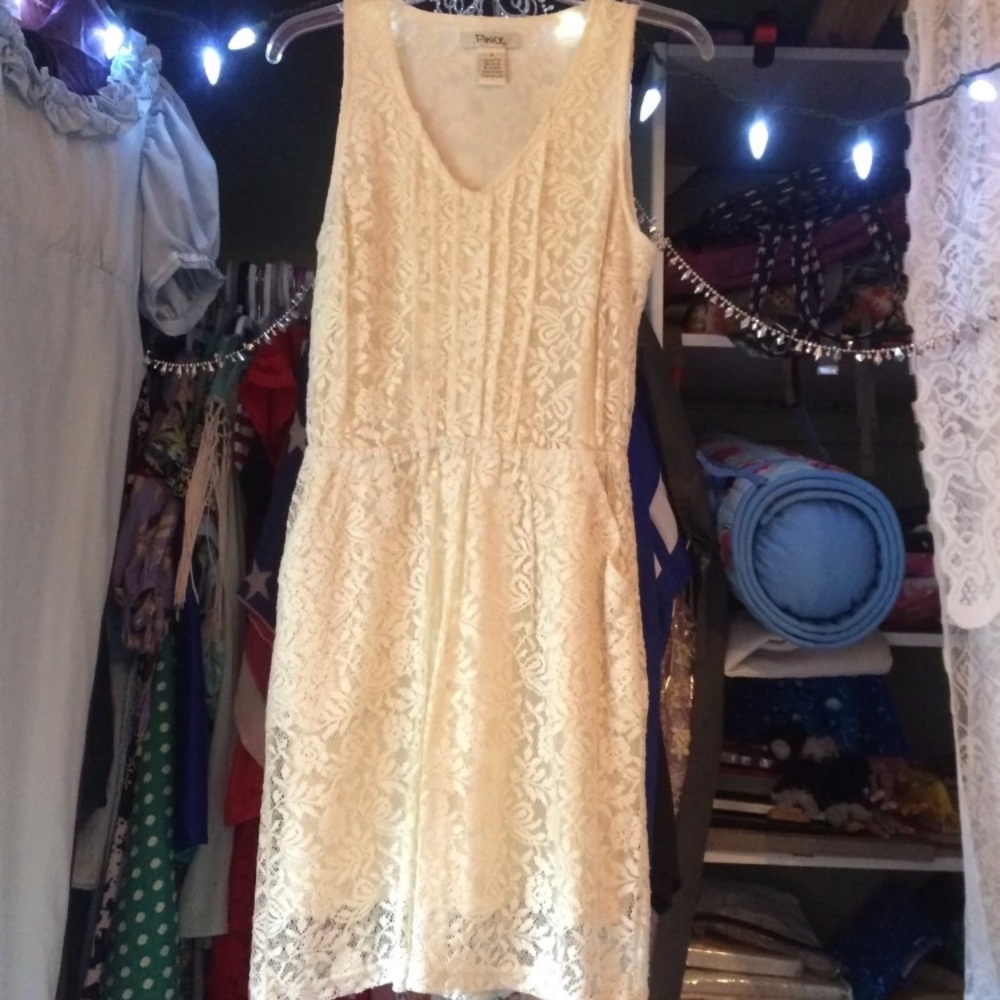 Lace dress